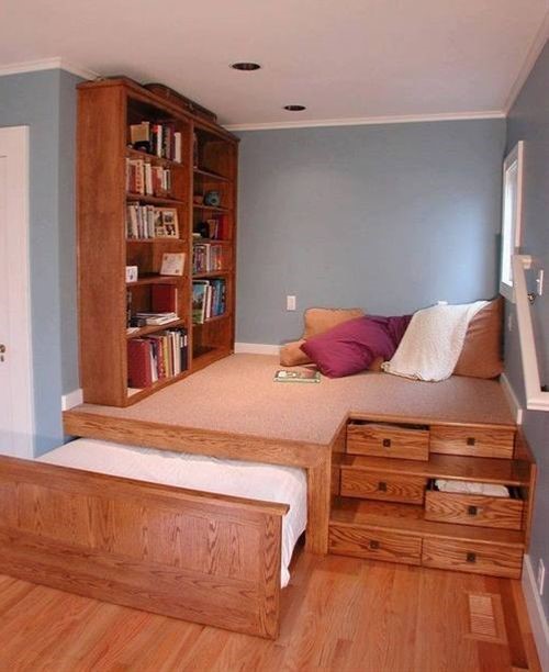 кровать подиум с выдвижным спальным местом