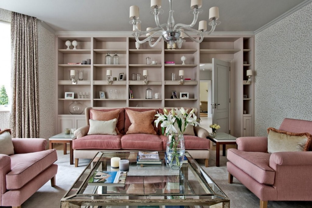 Дизайн интерьера гостиной с использованием розового цвета