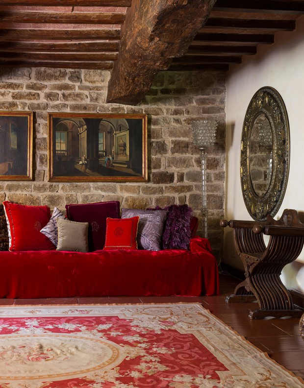 Красный диван с подушками Кавалли Хоме
